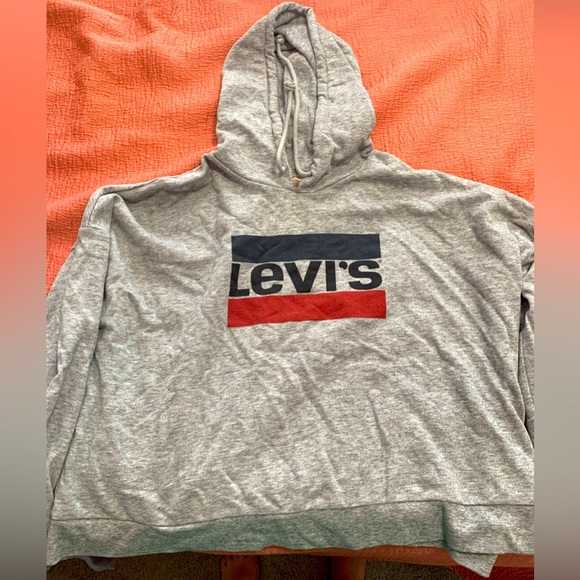 Levi’s sweatshirt - Picture 3 of 3